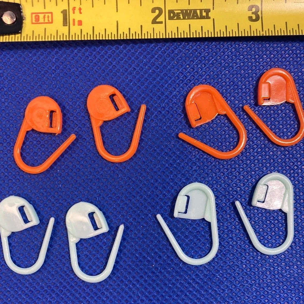 5‎ for $10: NEW 8 Stitch Savers Spot Keepers (Plastic) Never used